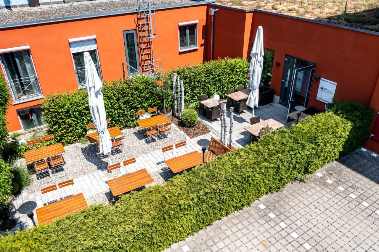 Arthotel Restaurant Pfeffermuehle Ingolstadt Exterior foto